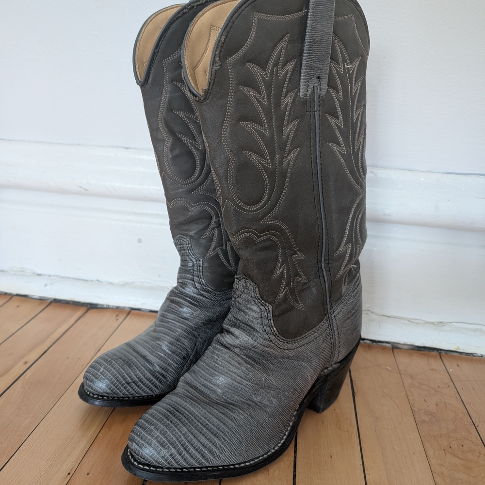 EUC Gray Leather Western Cowboy Boots, sz 6.5